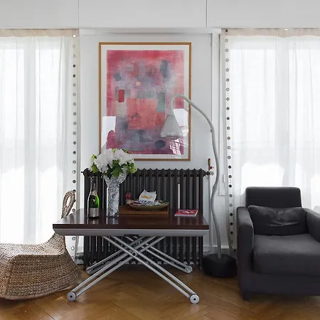 Design & Art Eiffel Tower 7th Flat Apartment *